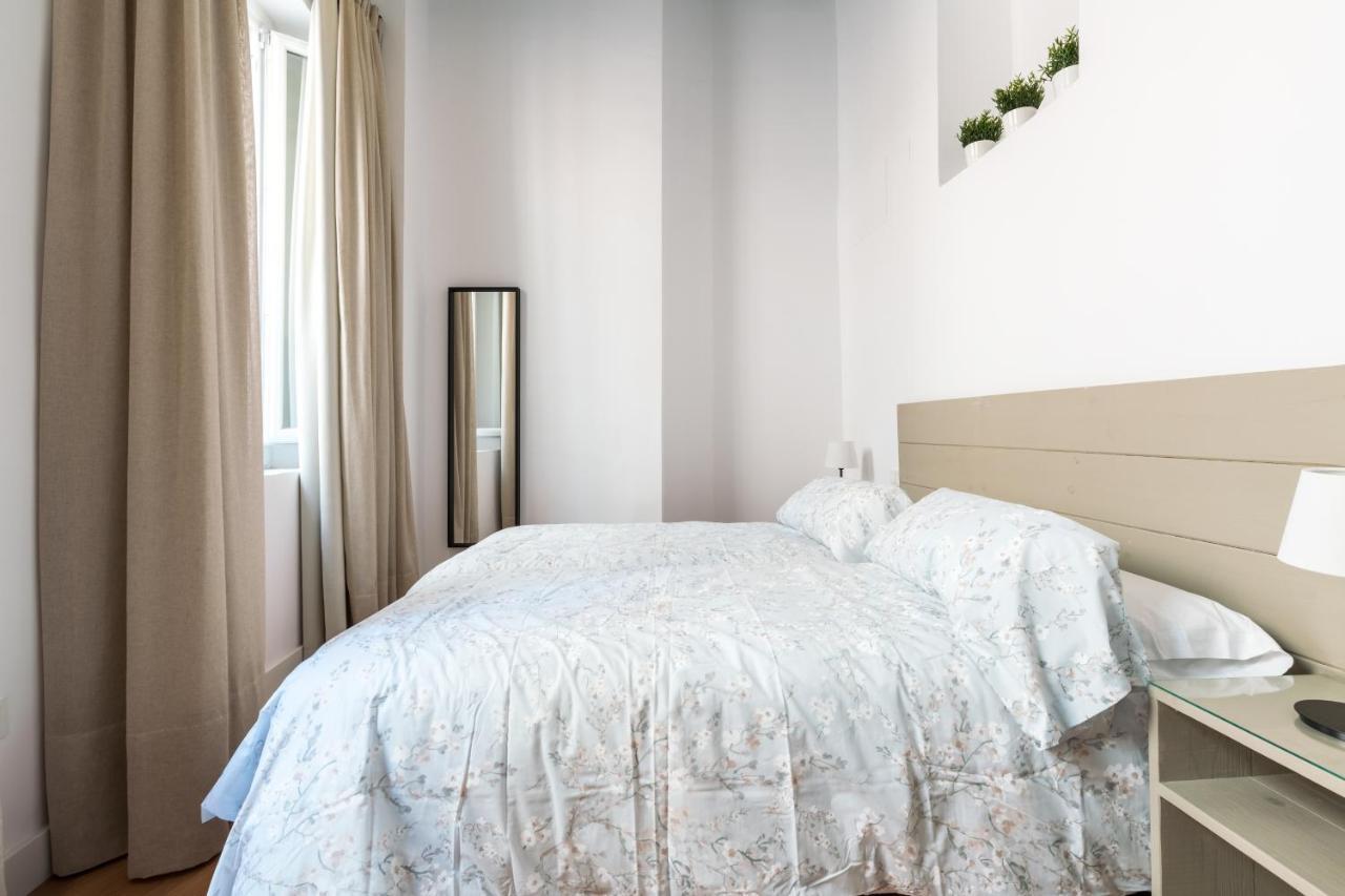 Apartamentos Leoncillos Sevilla Eksteriør billede