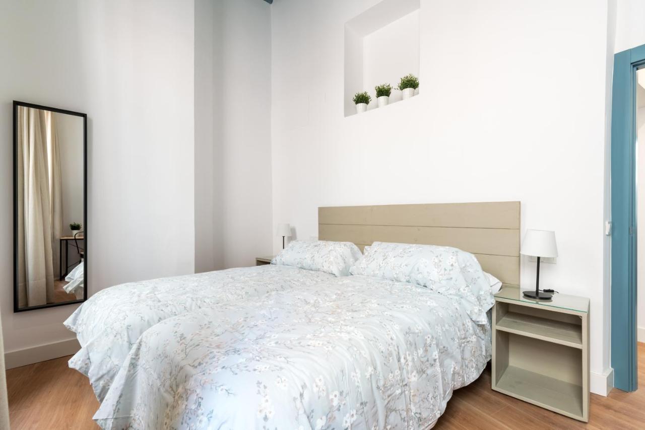 Apartamentos Leoncillos Sevilla Eksteriør billede