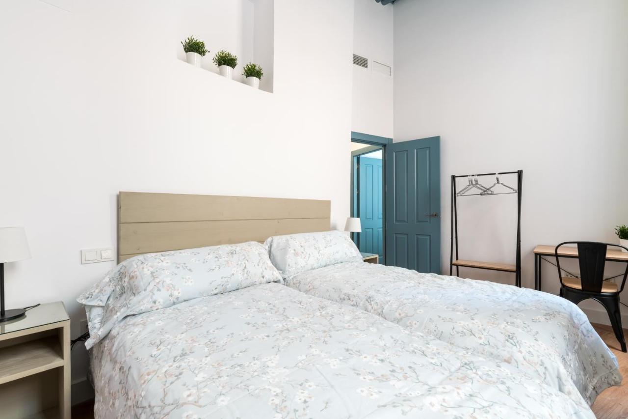 Apartamentos Leoncillos Sevilla Eksteriør billede