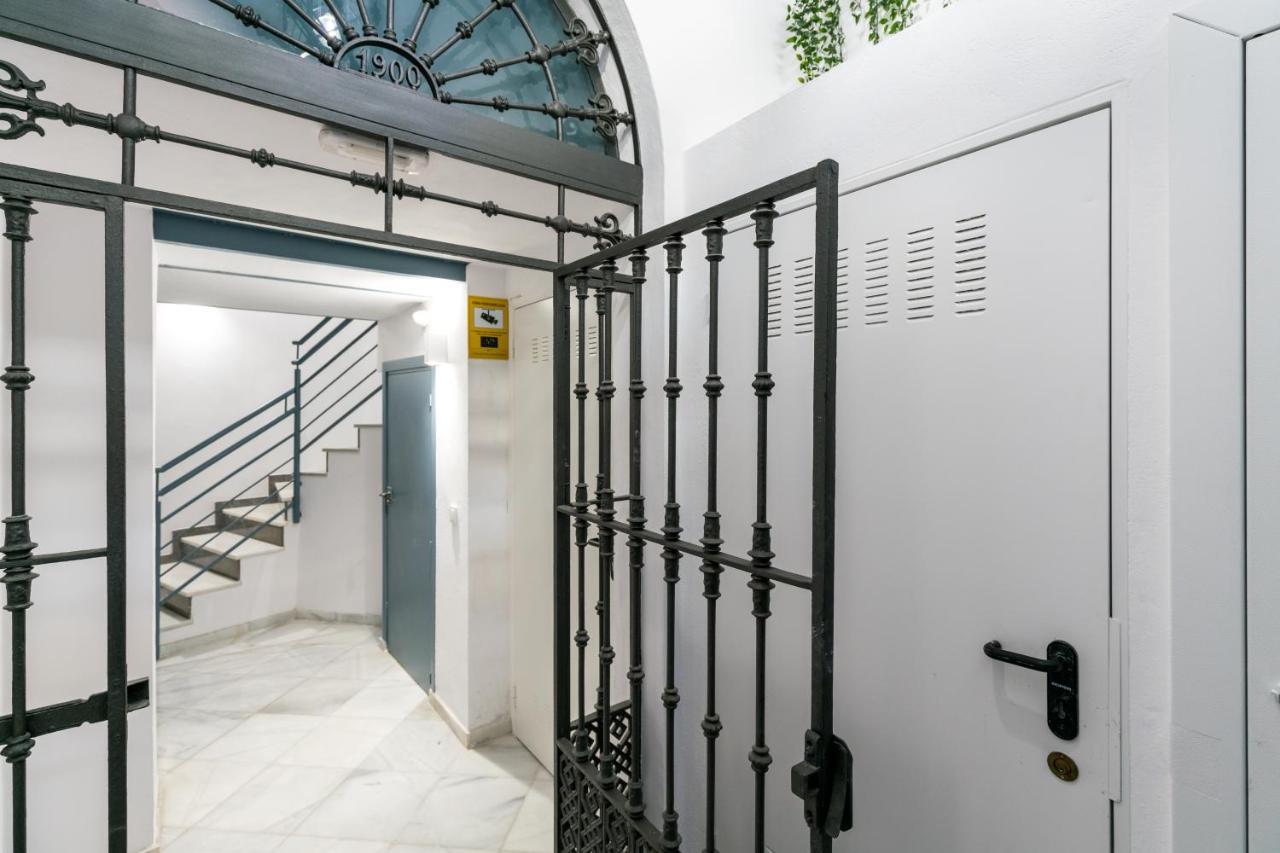 Apartamentos Leoncillos Sevilla Eksteriør billede